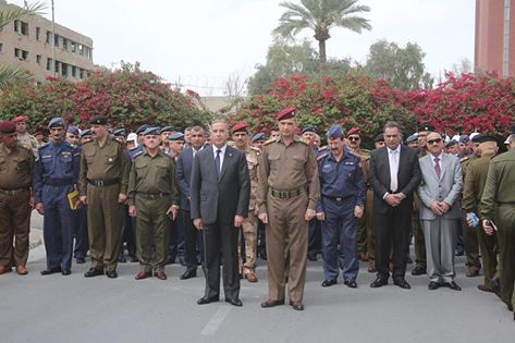 بالصور:مراسيم تشييع رمزي للشهداء الطيارين يتقدمهم وزير الدفاع خالد العبيدي