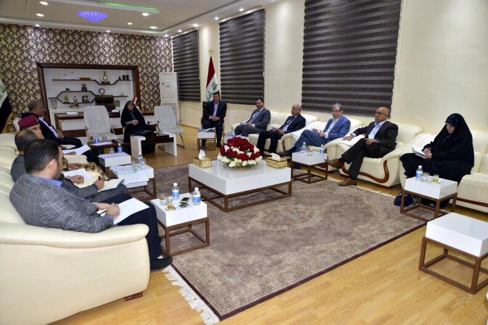 الطريحي يبحث مع نواب كربلاء تداعيات الوضع الأمني في الأنبار