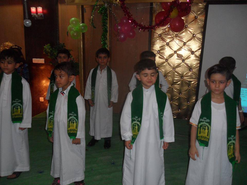 رياض الأطفال في كربلاء تحتفي بتخرجها بطريقتها الخاصة (مصور)