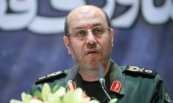 وزير الدفاع الايراني يصل الى بغداد لبحث الاوضاع الراهنة