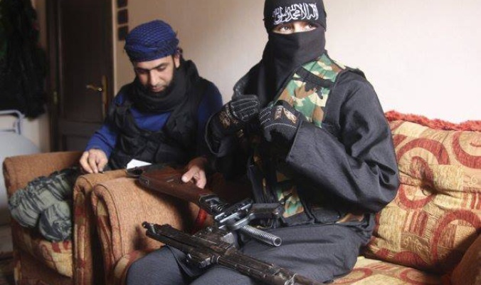 في الموصل :اقتتال بين "الدواعش" بسبب جهاد النكاح