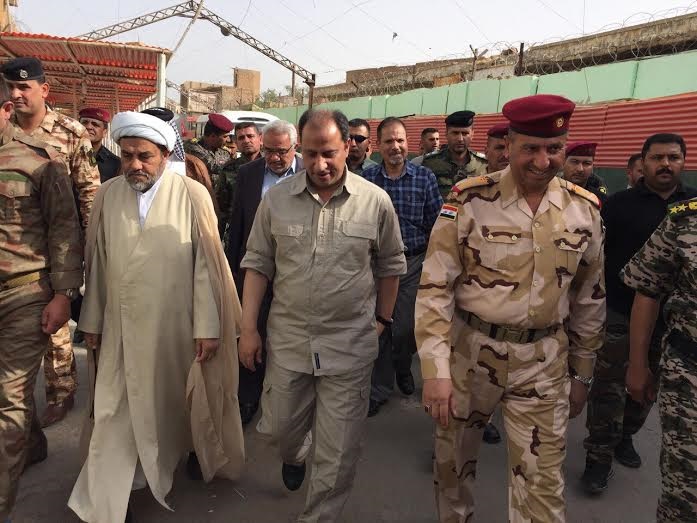 محافظ ذي قار يتوجه الى قاطع عمليات تكريت على راس وفد رسمي وشعبي