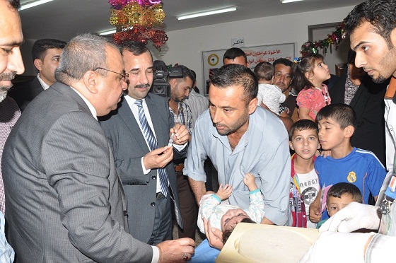 صحة كربلاء:تلقيح ( 212232) طفل بلقاح  ضد مرض شلل الأطفال