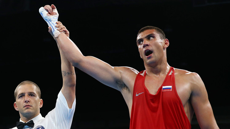 حارس شخصي لـ بوتين يفوز بذهبية في ريو!