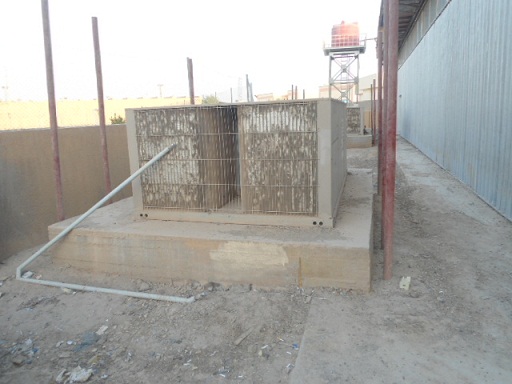 كربلاء :اجهزة تبريد واهداف هيروليكية تابعة لقاعة رياضية تحت اشعة الشمس والمطر دون رقابة 
!!!(مصور)