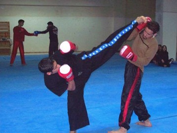 نادي كربلاء للكيك بوكسنك يشارك في بطولة  الفرات الاوسط وقلة التخصيصات المالية تمنع ثلاث  لاعبين من الاشتراك