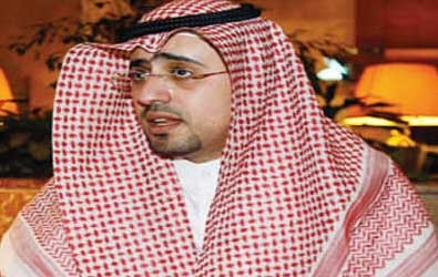 حفيد ملك البحرين السابق ووفد من المعارضة يتوجهون لطهران قريباً لبحث تسوية للأزمة