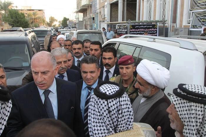 النجيفيان (اسامة واثيل ) يحضران مجلس عزاء السيد بحر العلوم في النجف (مصور)