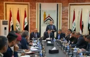 الطريحي يعاقب مسؤولا مقصرا ويكشف عن خلية ازمة مع تجهيز خرائط لمناطق تراكم المياه في كربلاء