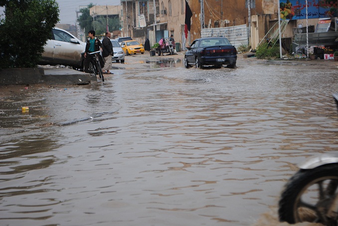 صور من مدينة كربلاء المقدسة بعد ساعة من المطر صباح الاثنين