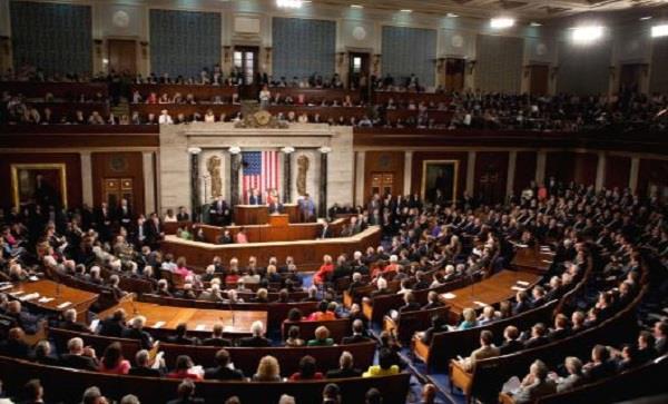 النواب الأميركي يقر منع بيع طائرات لإيران
