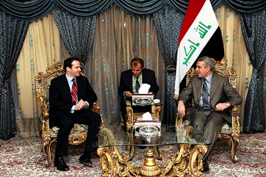 الخزاعي يستقبل مستشار وزارة الخارجية الامريكية : ان الازمة بين الحكومة المركزية واقليم كردستان عابرة