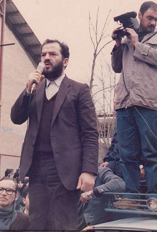 صورة ارشيفية لرئيس التحالف الوطني الدكتور ابراهيم الجعفري في بداية الثمانينات من القرن الماضي