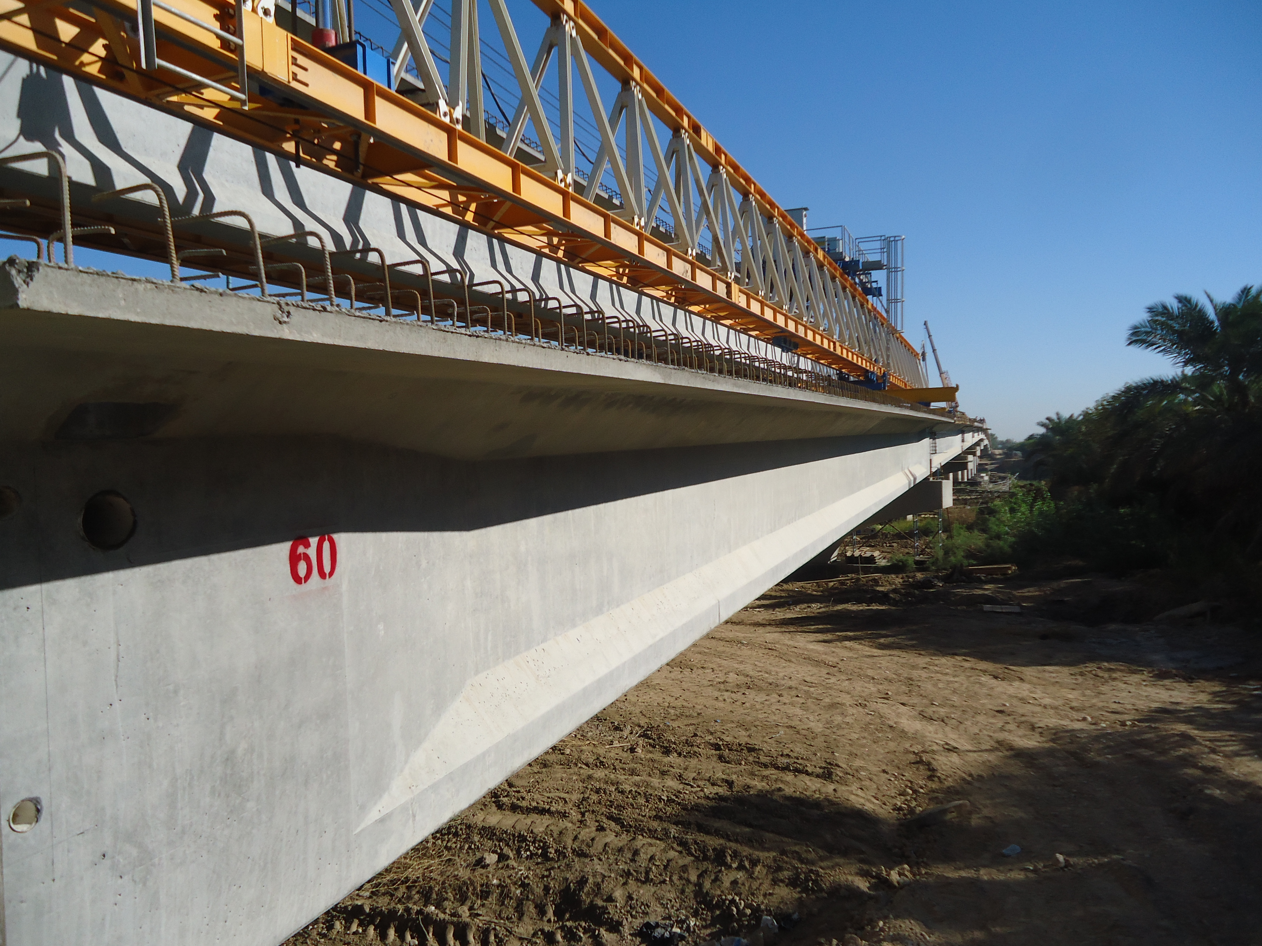 طارق الخيكاني يعلن انجاز ثلاث مشاريع للطرق والجسور في محافظتي واسط والديوانية بقيمة تجاوزت 26 مليار دينار