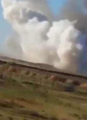 بالفيديو: الحشد الشعبي يصد هجوماً انتحارياً ويفجر السيارات المفخخة في منطقة الهياكل قرب الفلوجة