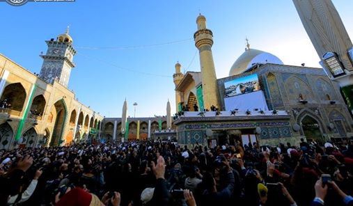 مؤرخة تذهيب قبة الامام علي بن ابي طالب بالنجف