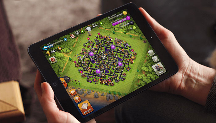 هل لهذه الاسباب لم يرخص السيد السيستاني في ممارسة لعبة Clash of Clans"؟؟!!