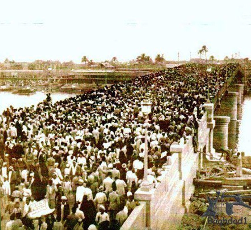 صورة لافتتاح جسر الاحرار في بغداد تموز 1939