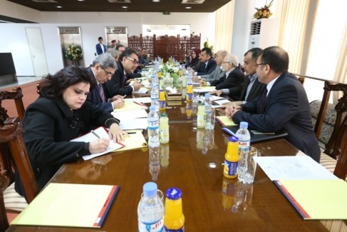 الحكيم يرأس لجنة لحل أزمة السكن بحضور وزير الاسكان والاعمار والبلديات