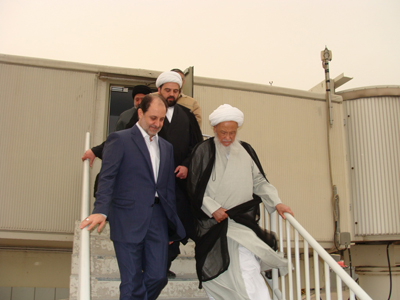 ممثل المرجع السيستاني يستقبل المرجع الفياض ببيروت وسط حفاوة رسمية قبل مغادرته الى لندن  (مصور)