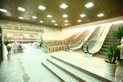 افتتاح اكبر مجمع صحي بالعراق  بسلالم كهربائية لخدمة زوار كربلاء (مصور)