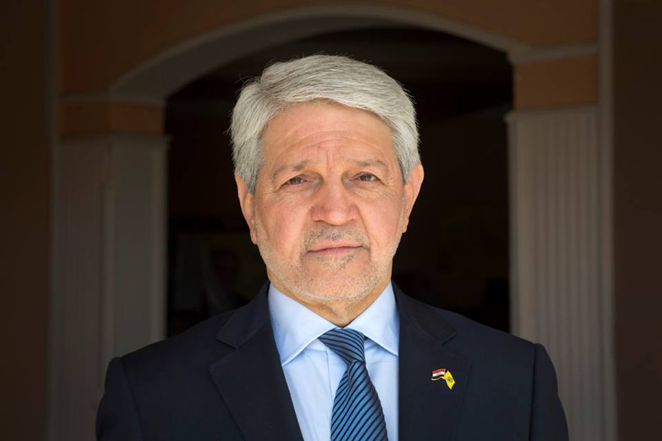 رئيس مجلس الوزراء يوجه وزير النقل بقطع اجازته والعودة لعمله + وثيقة