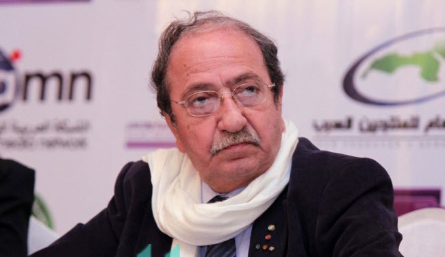 لماذا يغادر دريد لحام سوريا؟!