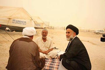 المرجع  السيستاني يغيث النازحين في عامرية الفلوجة (مصور)