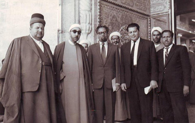 صورة ارشيفية نادرة للدكتور احمد الوائلي والمؤرخ المصري الدكتور عبد الفتاح مقصود