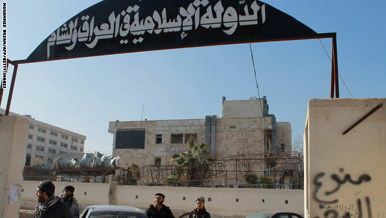 "داعش" ترجم ثاني امرأة خلال 24 ساعة بتهمة "الزنا".. وأمريكا تدين بأشد العبارات (مصور)