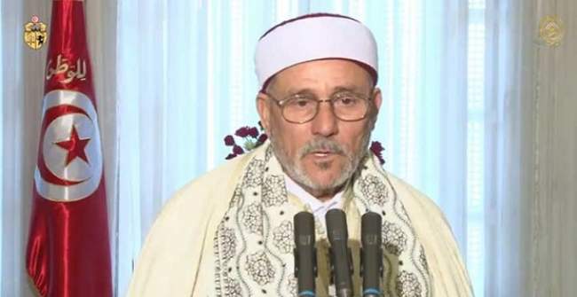 مفتي تونس: أخطأنا في الرّؤية ونعتذر من الشّعب التونسي لأنّ عيد الفطر هو يوم السّبت