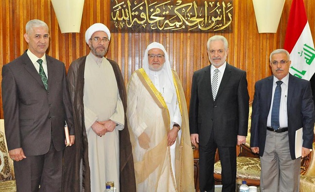 الحيدري يستعرض مع الاديب مشروع الامتحانات الخارجية للدراسات الإسلامية الخاص بالوقف الشيعي