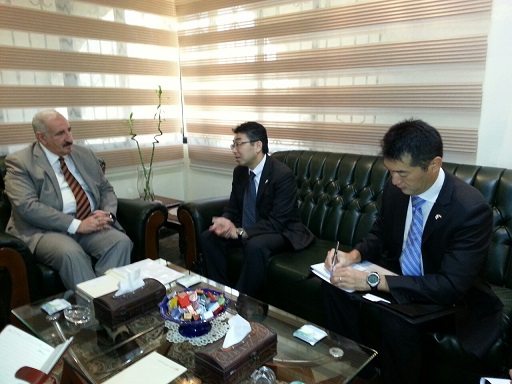 محافظ البنك المركزي يلتقي بالقائم بالاعمال الجديد في السفارة اليابانية ببغداد لتطوير القطاع المصرفي