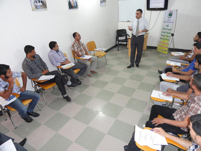 المؤسسة الوطنية للتنمية البشرية في كربلاء تعد برنامجا يضم 21 شابا لمراقبة عمل المؤسسات الحكومية