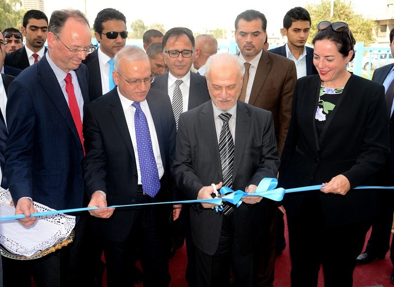 الشهرستاني يفتتح  الحاضنة التكنولوجية للبناء الجاف في جامعة بغداد