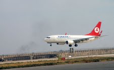وزير النقل يصدر أمرا بمنع هبوط الطائرات التركية في جميع المطارات