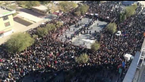 بالصورة:السليمانية تنتفض ضد مسعود البرزاني