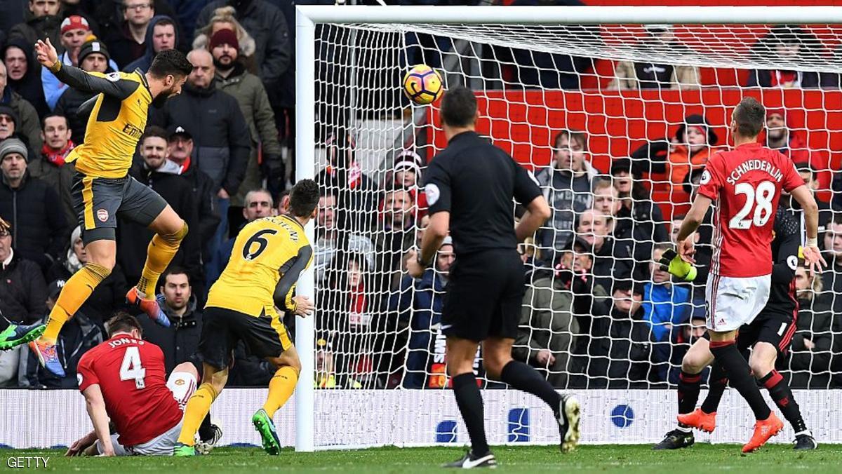 هدف قاتل لجيرو ينتزع التعادل لأرسنال أمام المان يونايتد