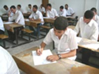 وزير التربية يعلن عن خطة أمنية لحماية المراكز الامتحانية