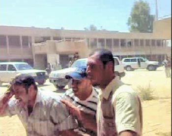 حماية وزير التربية يطلقون النار في مركز امتحاني في بغداد ويصيبون عدد من الطلبة