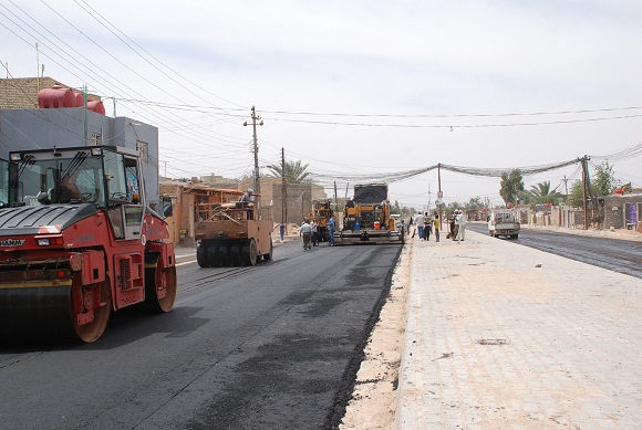 كربلاء :انجاز 75% من  مشروع تبليط شوارع حي الاساتذة وشهداء الموظفين