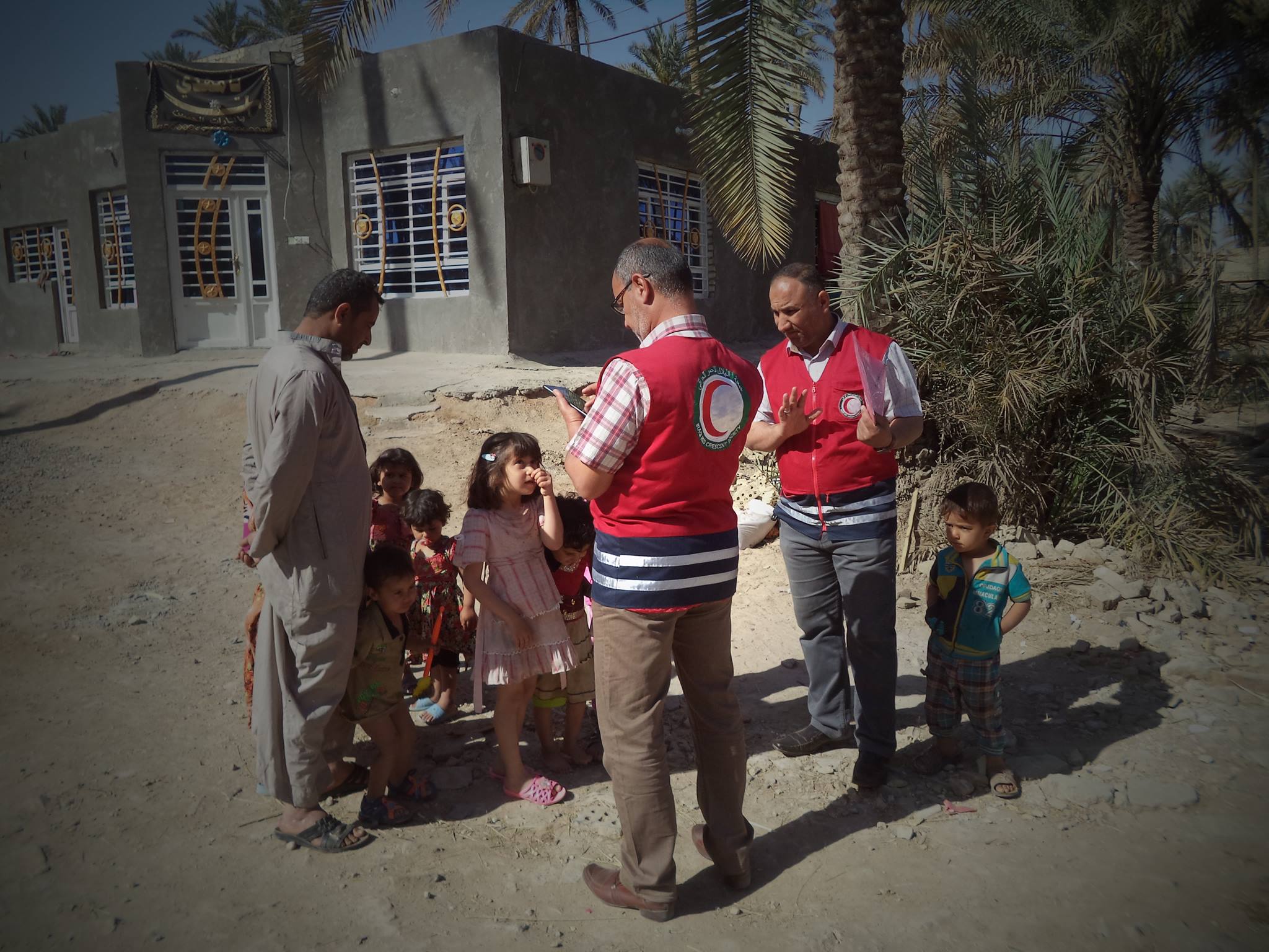 كربلاء:جمعية الهلال االاحمر تقوم بحملة رصد ومتابعة لحملة تلقيح شلل الاطفال