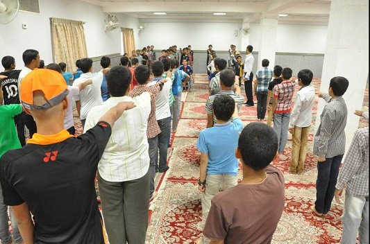 رغم الاجواء الرمضانية الحارة كشافة الامام الحسين تواصل تدريباتها اليومية