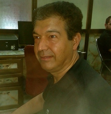 الشاعر المغترب باسم فرات يصل الى مسقط راسه في مدينة كربلاء