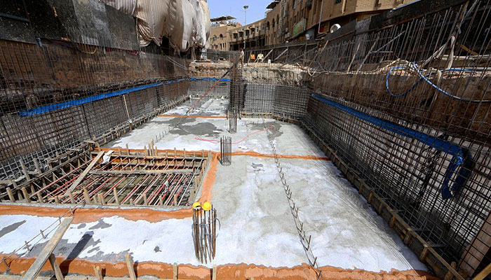 كربلاء:انجاز 70% من مشروع نفق باب قبلة الامام الحسين ذي السلالم الكهربائية (مصور)