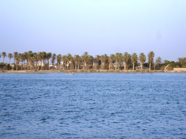 الموارد المائية في محافظة البصرة تكشف عن التراكيز الملحية بمياه شط العرب