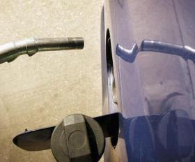 بنزين من الماء والهواء