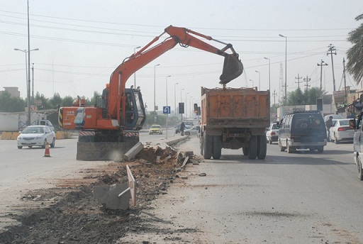 كربلاء :جزرة وسطية على امتداد شارع العباس ب(186) مليون دينار