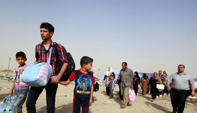 300 عائلة تهرب من الحويجة والبيشمركة ترفض دخولهم الى الدبس