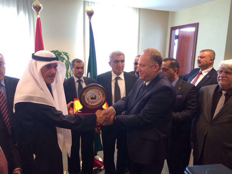 وفد من كربلاء يزور الكويت:تجار كويتيون يطالبون باعادة املاكهم في كربلاء